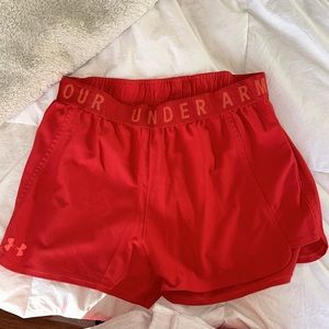 UNDER ARMOUR MEDIUM BURNT ORANGE SHORT